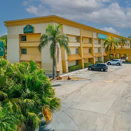 Hotel La Quinta By Wyndham Tampa Brandon West Heartland Esterno foto
