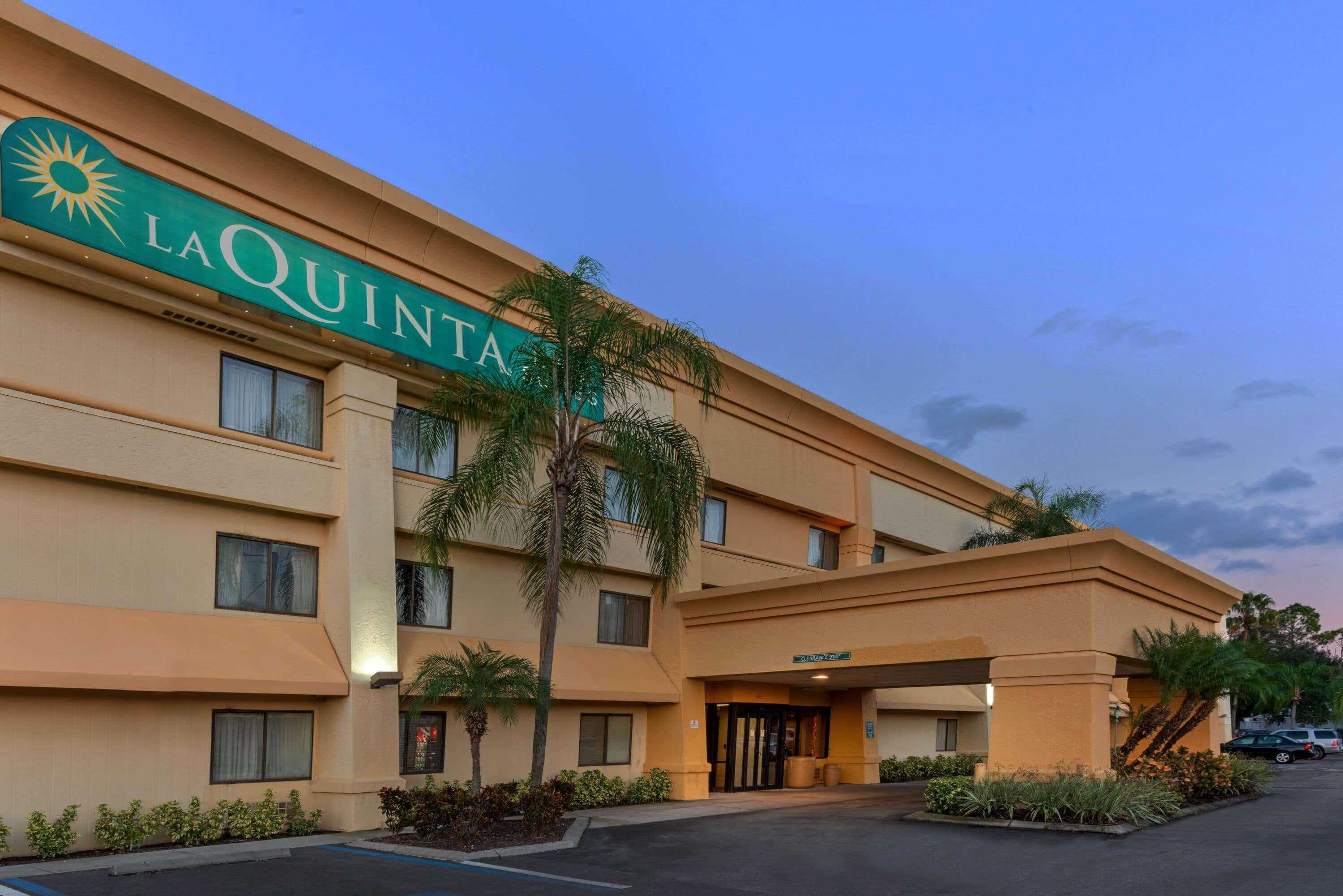 Hotel La Quinta By Wyndham Tampa Brandon West Heartland Esterno foto