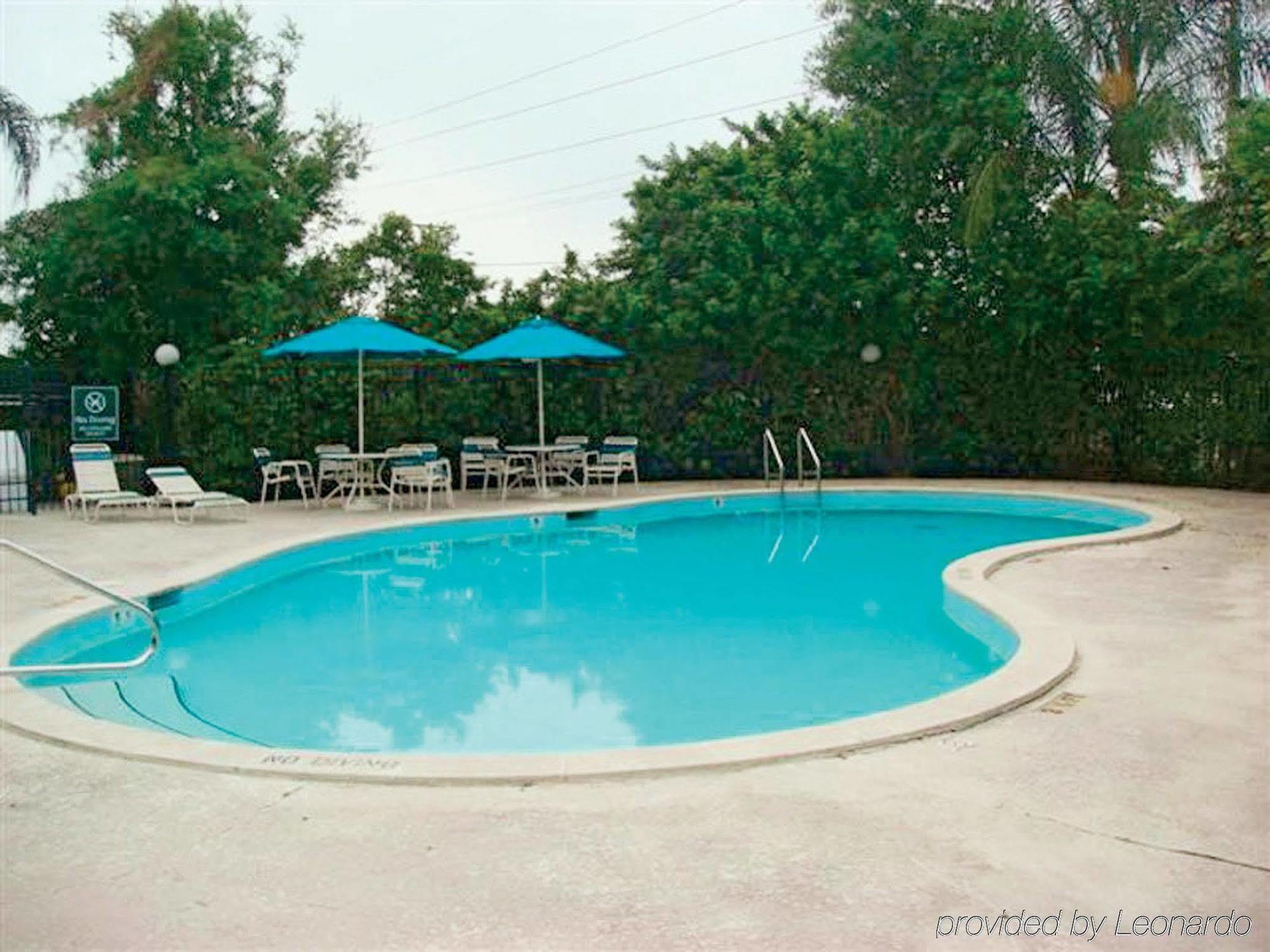 Hotel La Quinta By Wyndham Tampa Brandon West Heartland Esterno foto